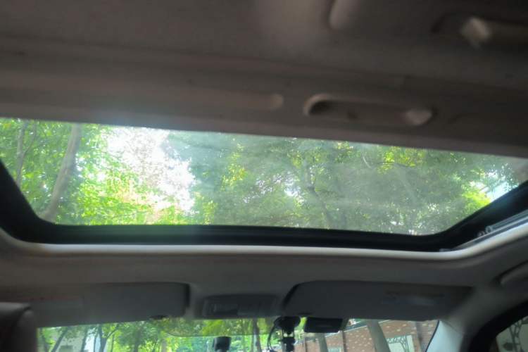 Used Suzuki SX4 2012 1.6L Automatic Ruiqi Model Headliner