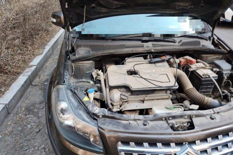 Used Suzuki SX4 2012 1.6L Manual Ruiqi Model Engine Bay Right