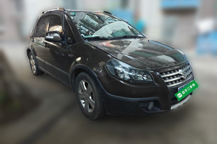 Used Suzuki SX4 2012 1.6L Manual Ruiqi Model Front Right 45 Deg
