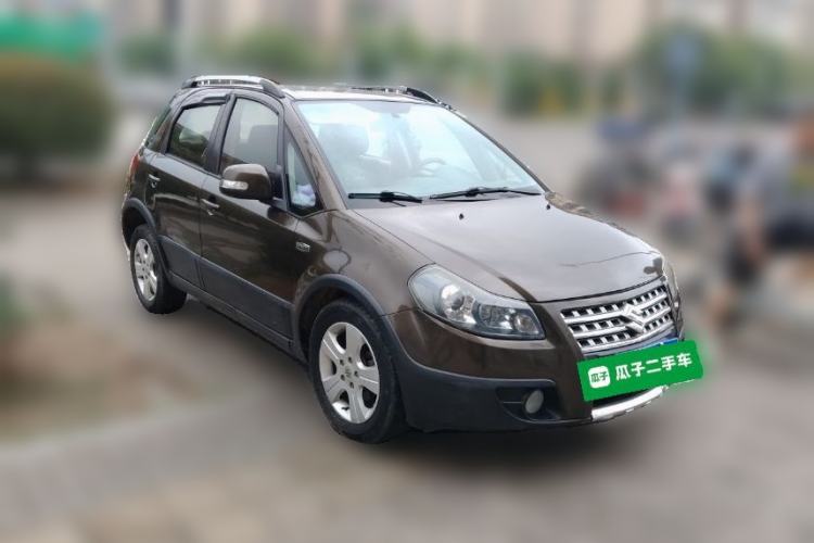 Used Suzuki SX4 2012 1.6L Manual Ruiqi Model Front Right 45 Deg