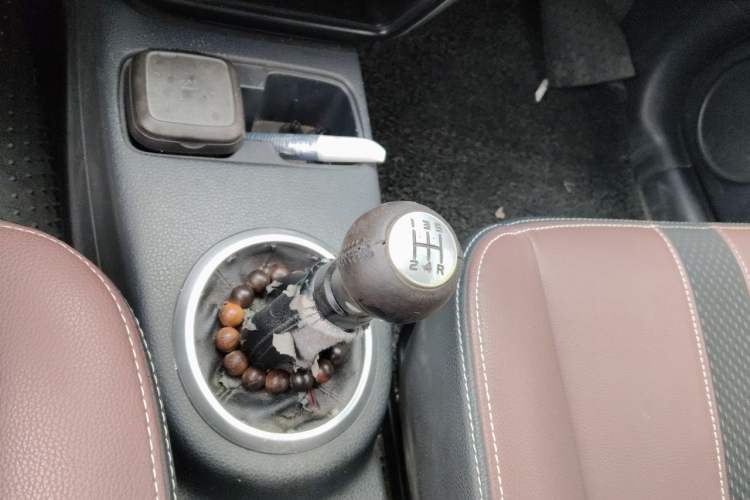 Used Suzuki SX4 2012 1.6L Manual Ruiqi Model Gear Lever