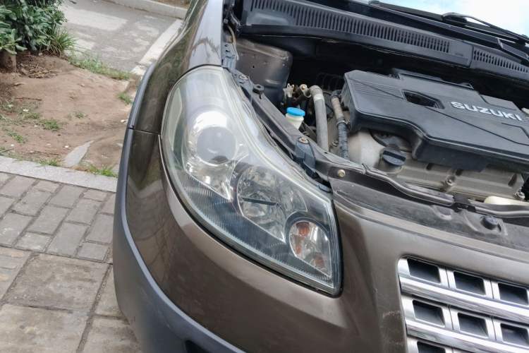 Used Suzuki SX4 2012 1.6L Manual Ruiqi Model Right Front Headlight