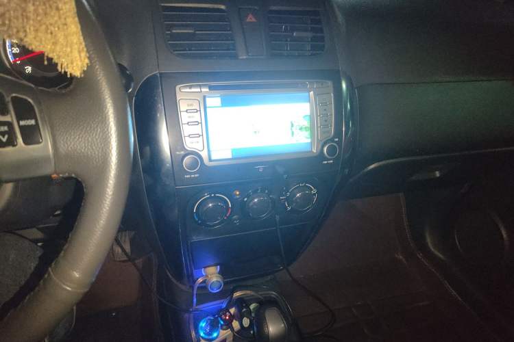 Used Suzuki SX4 2012 1.6L Automatic Ruiqi Model Audio And AC Panel