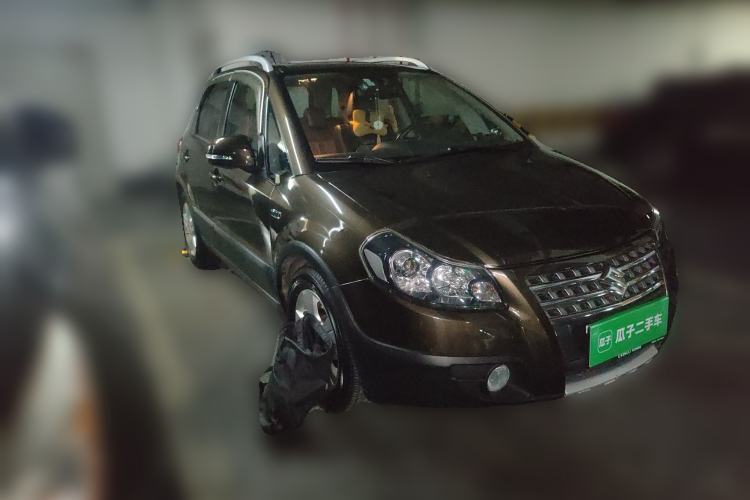 Used Suzuki SX4 2012 1.6L Automatic Ruiqi Model Front Right 45 Deg
