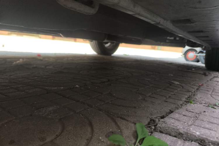 Used Suzuki SX4 2012 1.6L Automatic Ruiqi Model Chassis Front Left