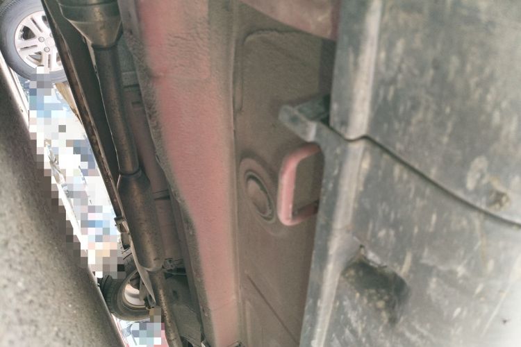 Used Suzuki SX4 2012 1.6L Automatic Ruiqi Model Chassis Front Left