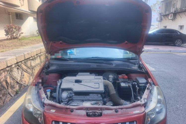 Used Suzuki SX4 2012 1.6L Automatic Ruiqi Model Engine Bay