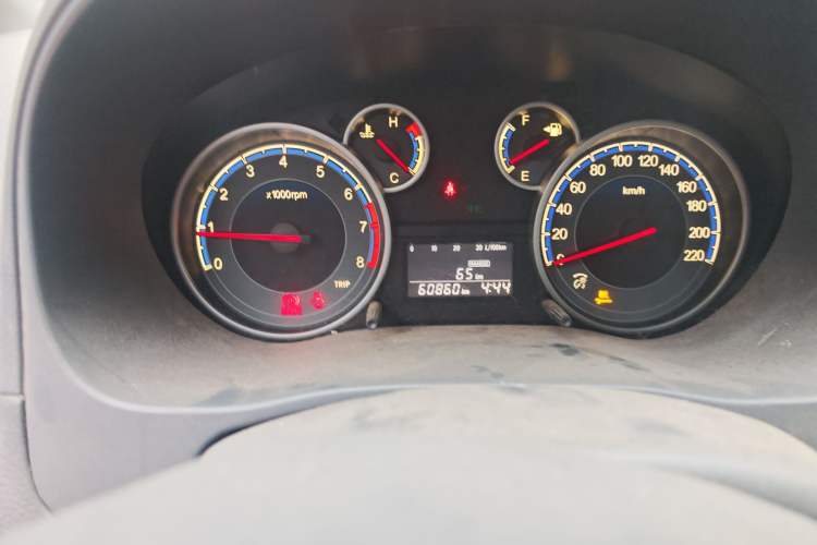 Used Suzuki SX4 2012 1.6L Manual Ruiqi Model Odometer Close Up
