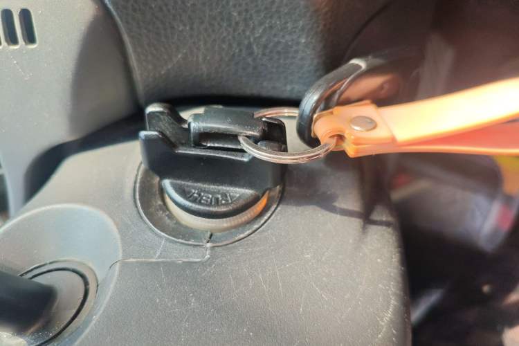 Used Suzuki SX4 2012 1.6L Automatic Ruiqi Model Vehicle Key