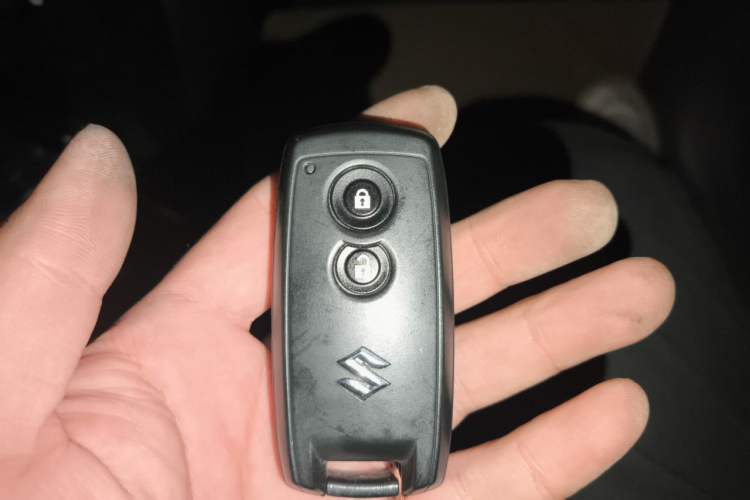 Used Suzuki SX4 2012 1.6L Manual Ruiqi Model Vehicle Key