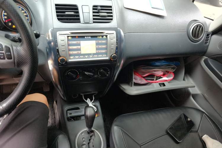 Used Suzuki SX4 2012 1.6L Automatic Ruiqi Model Audio And AC Panel
