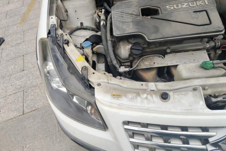 Used Suzuki SX4 2012 1.6L Automatic Ruiqi Model Engine Bay Right