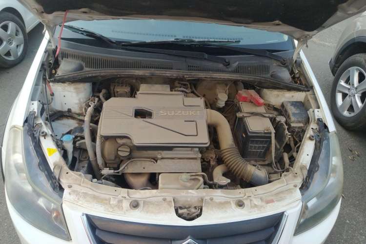 Used Suzuki SX4 2012 1.6L Automatic Ruiqi Model Engine Bay