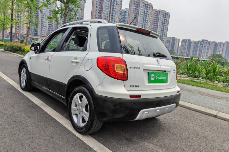 Used Suzuki SX4 2012 1.6L Automatic Ruiqi Model Exterior 3