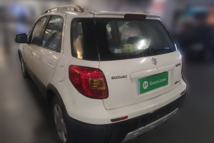 Used Suzuki SX4 2012 1.6L Automatic Ruiqi Model Exterior 3