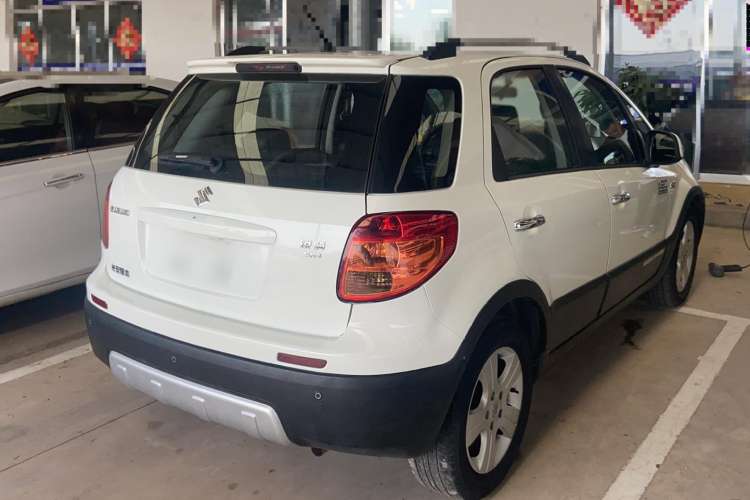 Used Suzuki SX4 2012 1.6L Automatic Ruiqi Model Exterior 3
