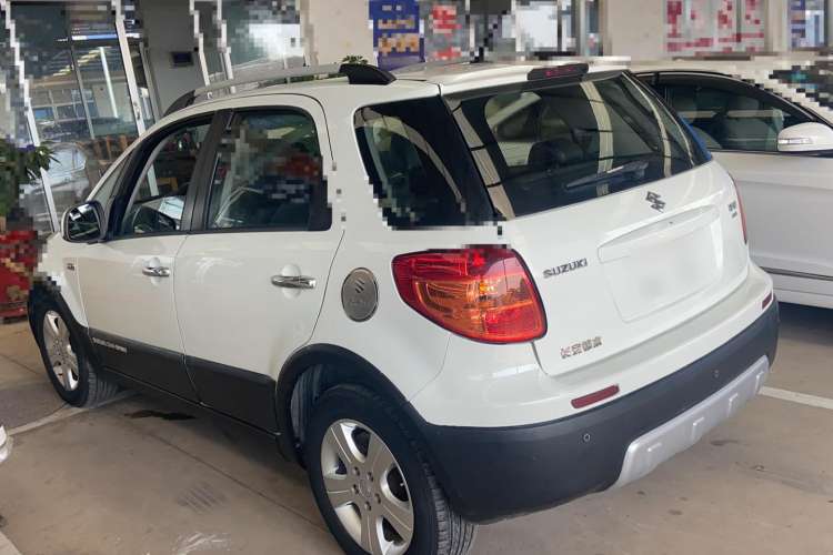 Used Suzuki SX4 2012 1.6L Automatic Ruiqi Model Exterior 5