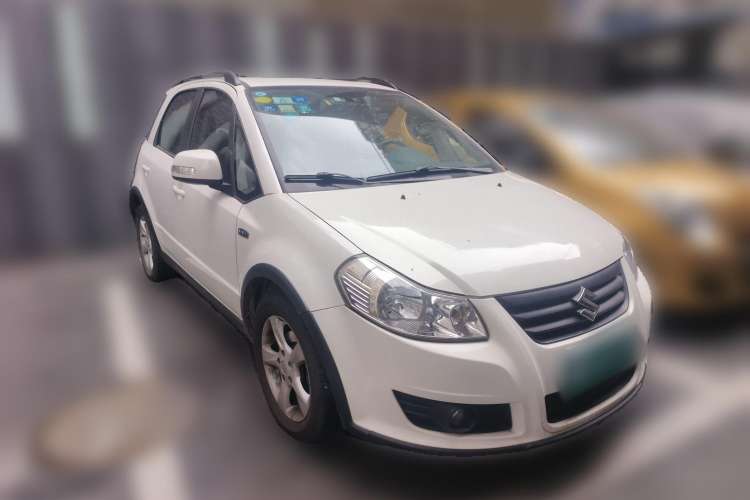 Used Suzuki SX4 2012 1.6L Manual Ruiqi Model Front Right 45 Deg