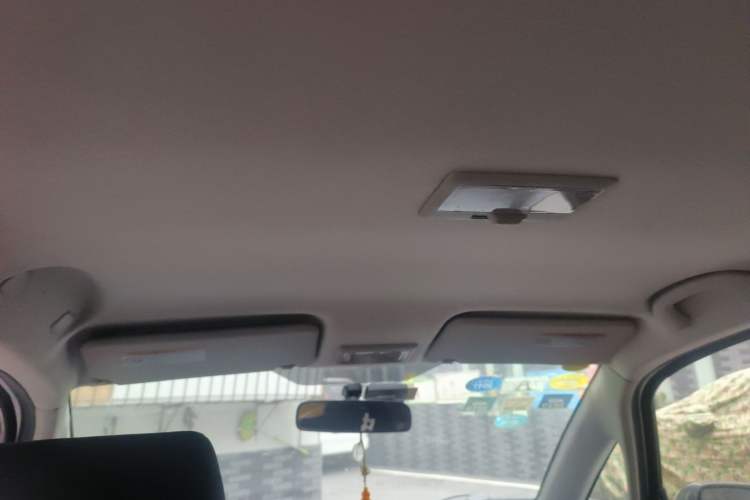 Used Suzuki SX4 2012 1.6L Manual Ruiqi Model Headliner