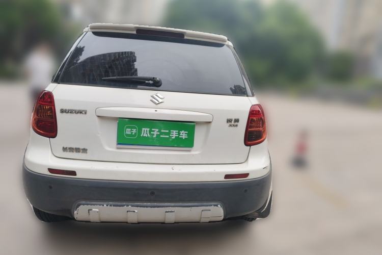 Used Suzuki SX4 2012 1.6L Automatic Ruiqi Model Rear