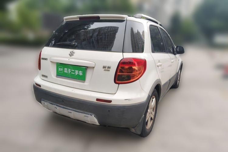 Used Suzuki SX4 2012 1.6L Automatic Ruiqi Model Rear Right 45 Deg