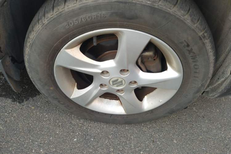 Used Suzuki SX4 2012 1.6L Automatic Ruiqi Model Right Front Wheel Hub