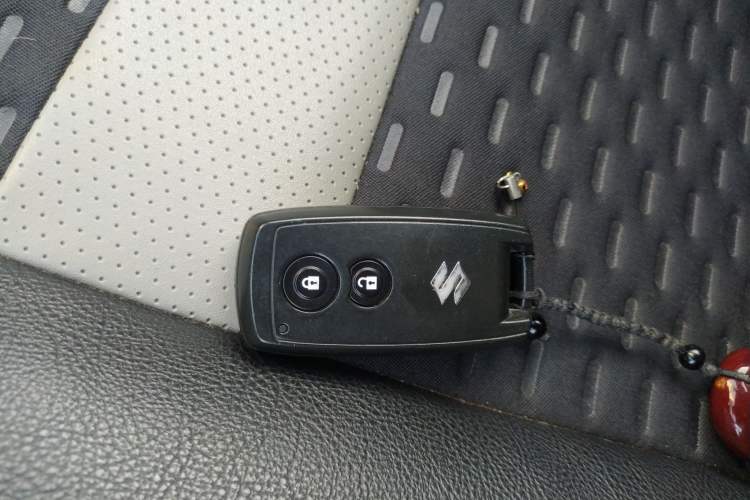 Used Suzuki SX4 2012 1.6L Automatic Ruiqi Model Vehicle Key