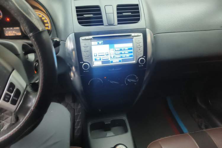 Used Suzuki SX4 2012 1.6L Manual Ruiqi Model Audio And AC Panel