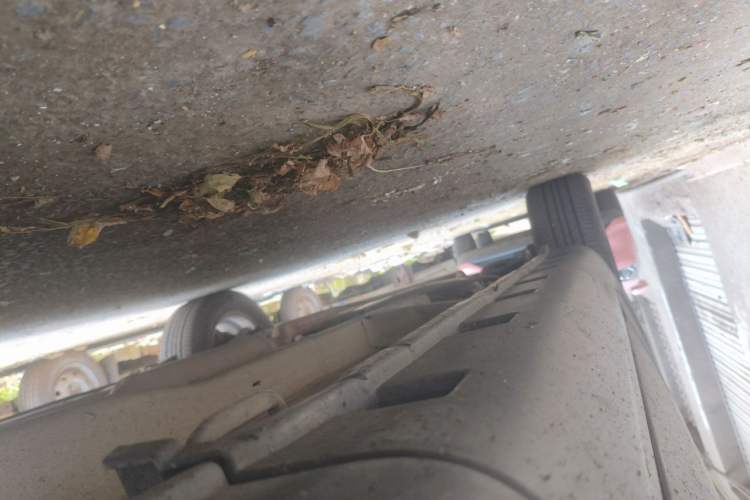 Used Suzuki SX4 2012 1.6L Manual Ruiqi Model Chassis Front Right