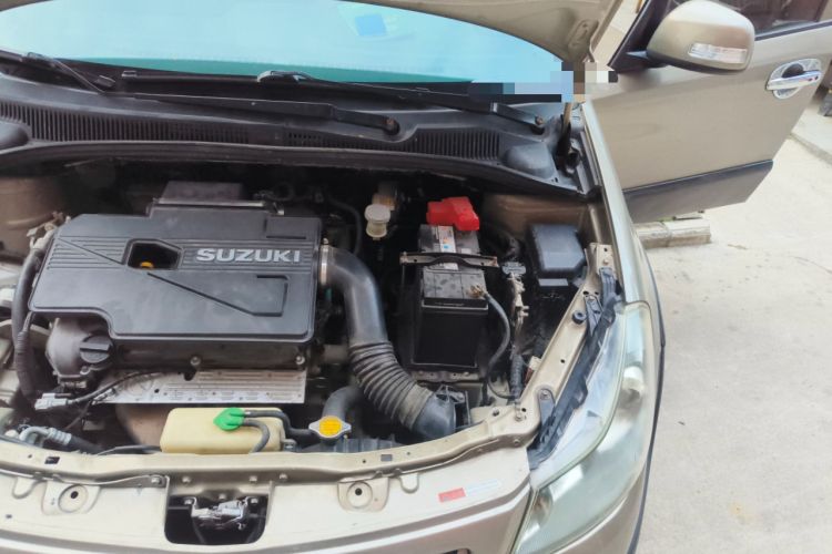 Used Suzuki SX4 2012 1.6L Manual Ruiqi Model Engine Bay Left