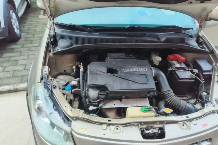 Used Suzuki SX4 2012 1.6L Manual Ruiqi Model Engine Bay Right