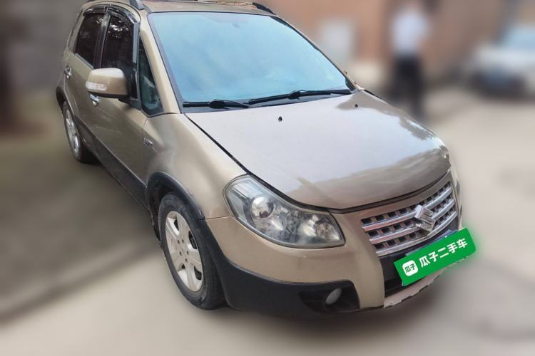 Used Suzuki SX4 2012 1.6L Manual Ruiqi Model Front Right 45 Deg