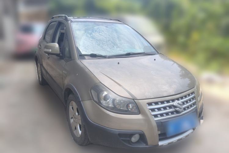 Used Suzuki SX4 2012 1.6L Manual Ruiqi Model Front Right 45 Deg