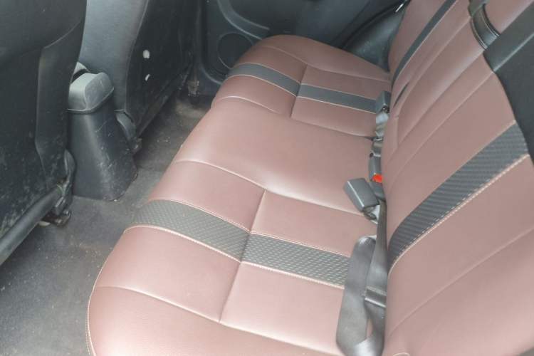 Used Suzuki SX4 2012 1.6L Manual Ruiqi Model Left Rear Seat