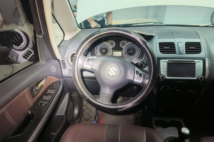 Used Suzuki SX4 2012 1.6L Manual Ruiqi Model Steering Wheel