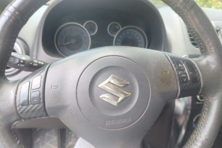 Used Suzuki SX4 2012 1.6L Manual Ruiqi Model Steering Wheel