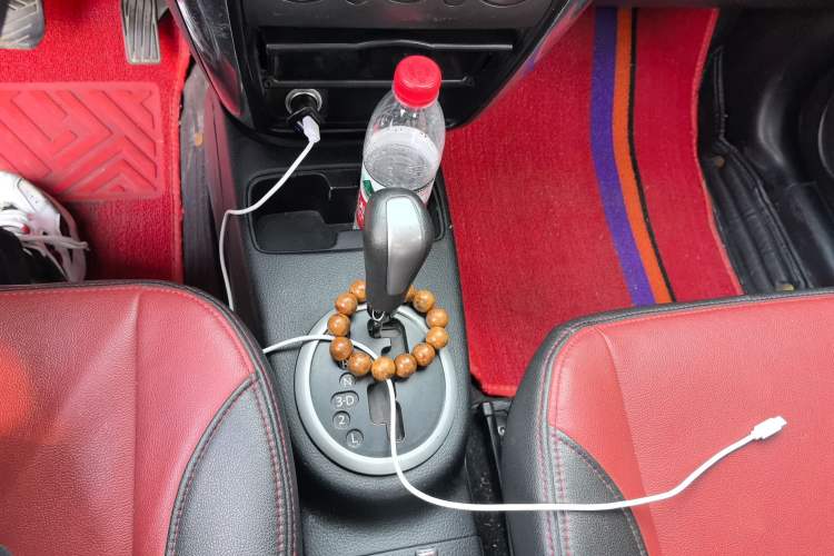 Used Suzuki SX4 2013 1.6L Automatic CoolRide Model Gear Lever