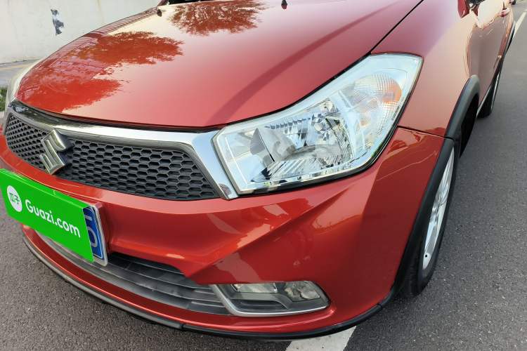 Used Suzuki SX4 2013 1.6L Manual CoolRide Model Left Front Headlight