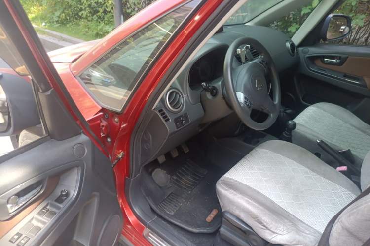 Used Suzuki SX4 2013 1.6L Manual CoolRide Model Driver Seat