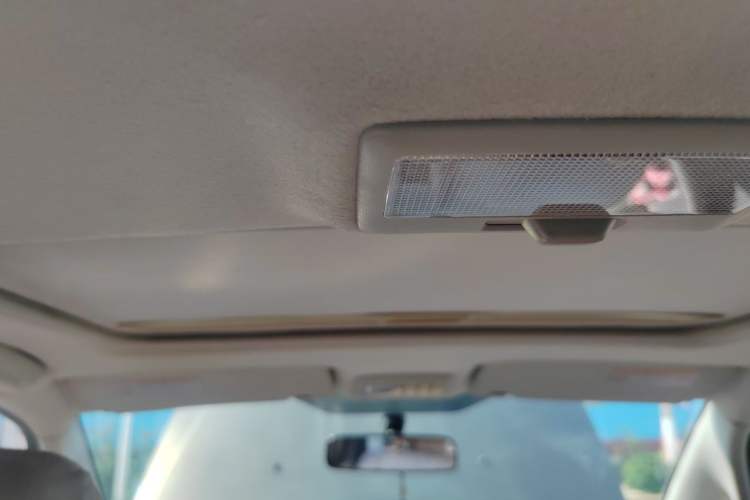 Used Suzuki SX4 2013 Koleos 1.6L Automatic Sport Model Headliner