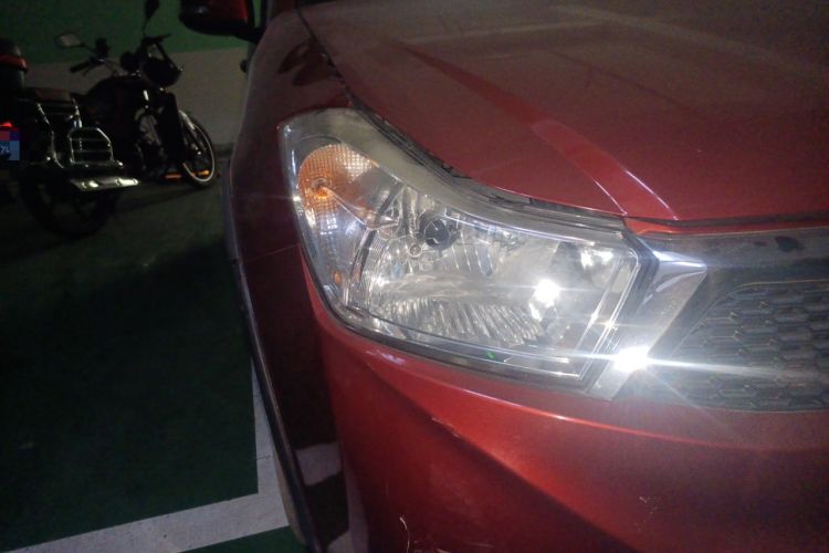 Used Suzuki SX4 2013 1.6L Manual CoolRide Model Right Front Headlight