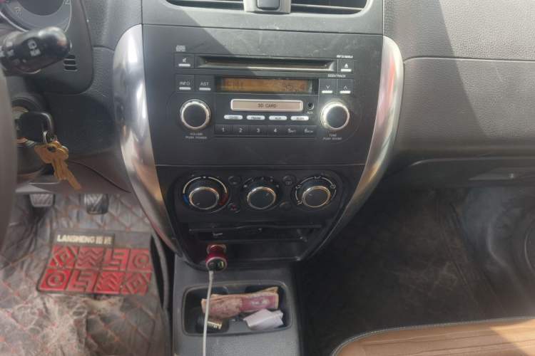 Used Suzuki SX4 2013 1.6L Manual CoolRide Model Audio And AC Panel