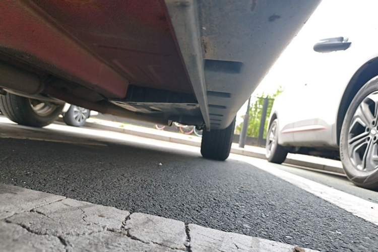 Used Suzuki SX4 2013 1.6L Automatic CoolRide Model Chassis Front Left