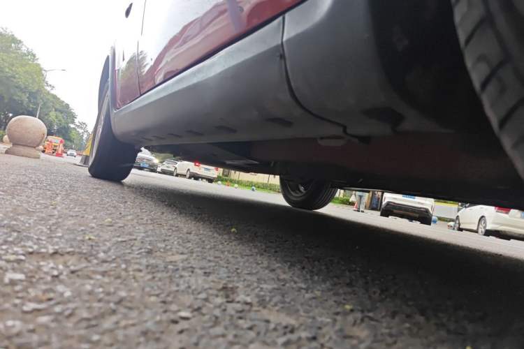 Used Suzuki SX4 2013 1.6L Automatic CoolRide Model Chassis Front Right