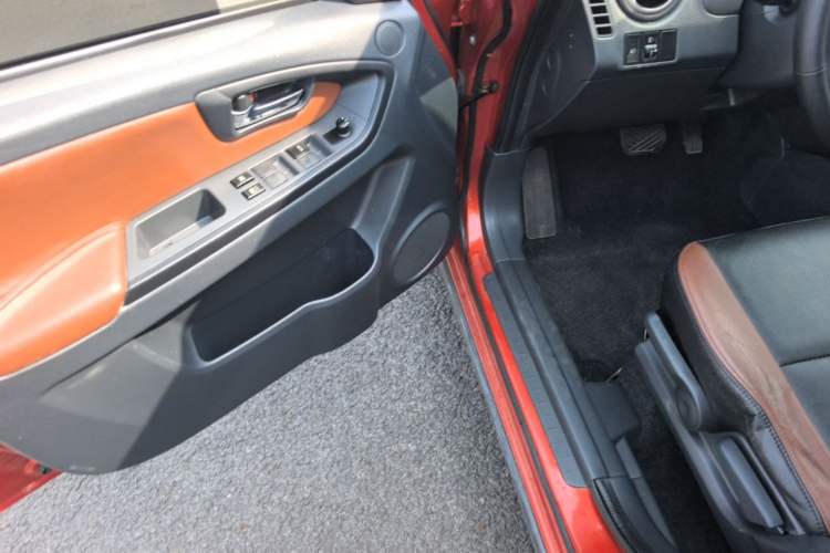 Used Suzuki SX4 2013 1.6L Automatic CoolRide Model Driver Seat