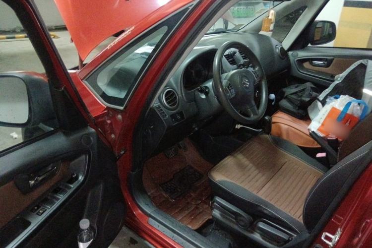 Used Suzuki SX4 2013 1.6L Automatic CoolRide Model Driver Seat