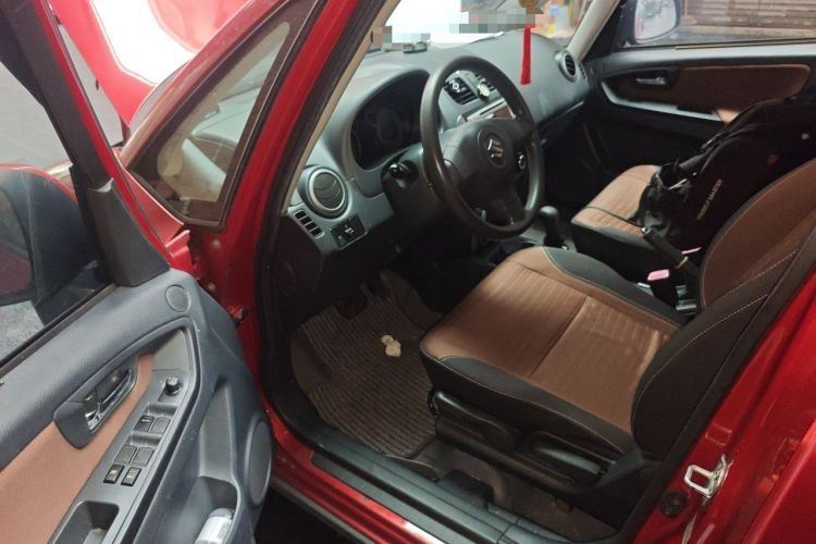 Used Suzuki SX4 2013 1.6L Automatic CoolRide Model Driver Seat