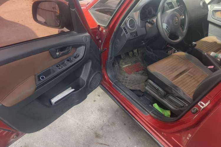 Used Suzuki SX4 2013 1.6L Manual CoolRide Model Driver Seat