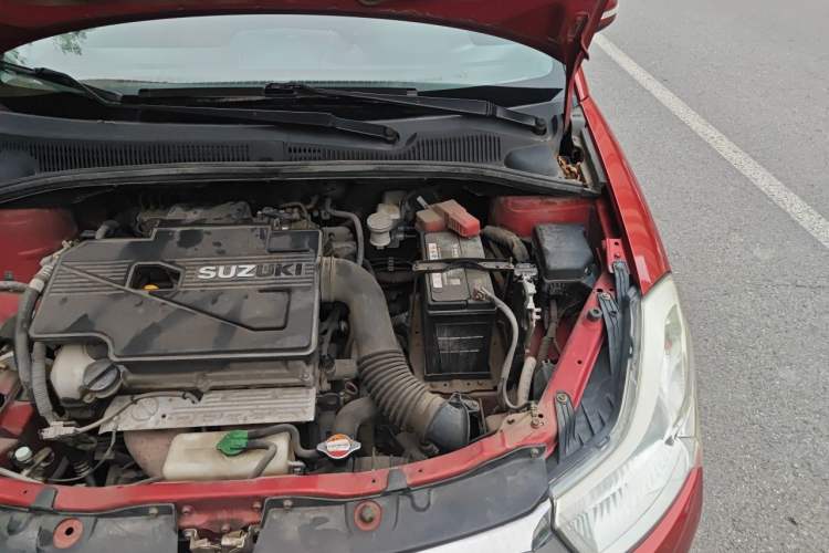 Used Suzuki SX4 2013 1.6L Automatic CoolRide Model Engine Bay Left