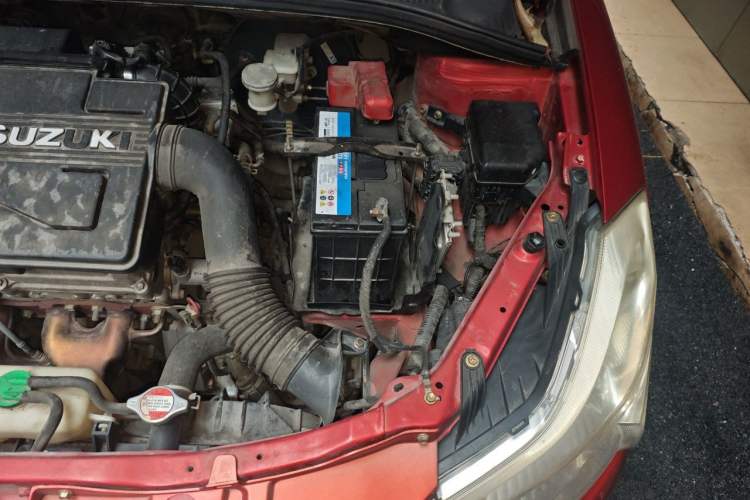 Used Suzuki SX4 2013 1.6L Automatic CoolRide Model Engine Bay Left